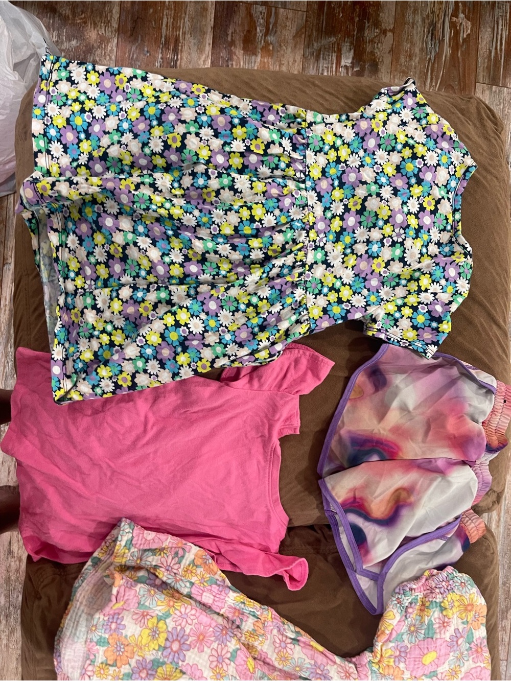 wonder nation Navy Floral Daisy Print Top with Bright Accents - Picture 11 of 11